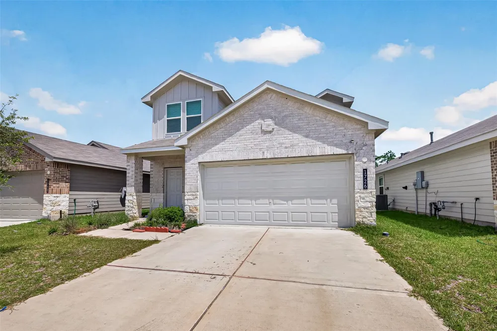 1726 Windstone Ridge Drive Houston, TX 77014