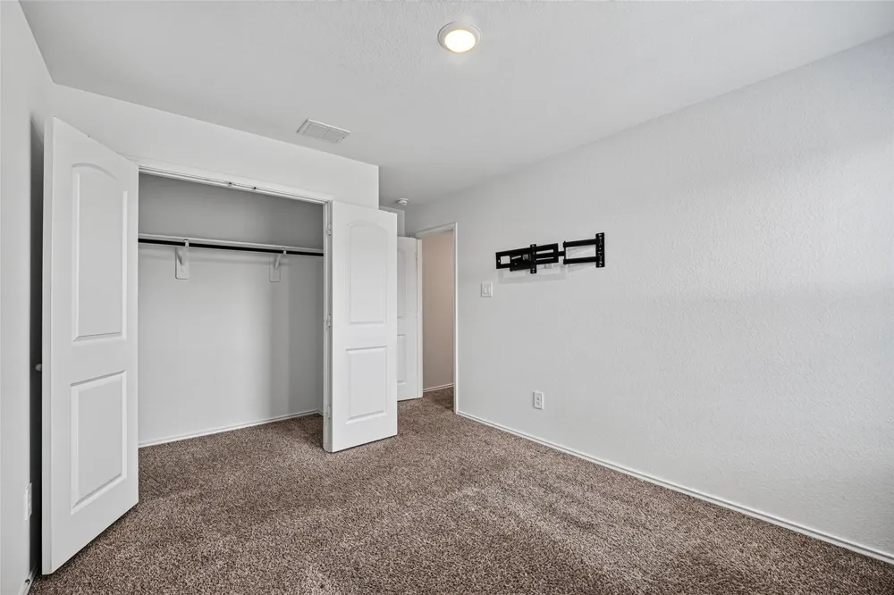 1726 Windstone Ridge Drive Houston, TX 77014