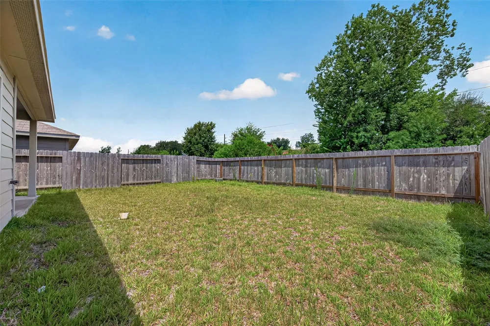 1726 Windstone Ridge Drive Houston, TX 77014