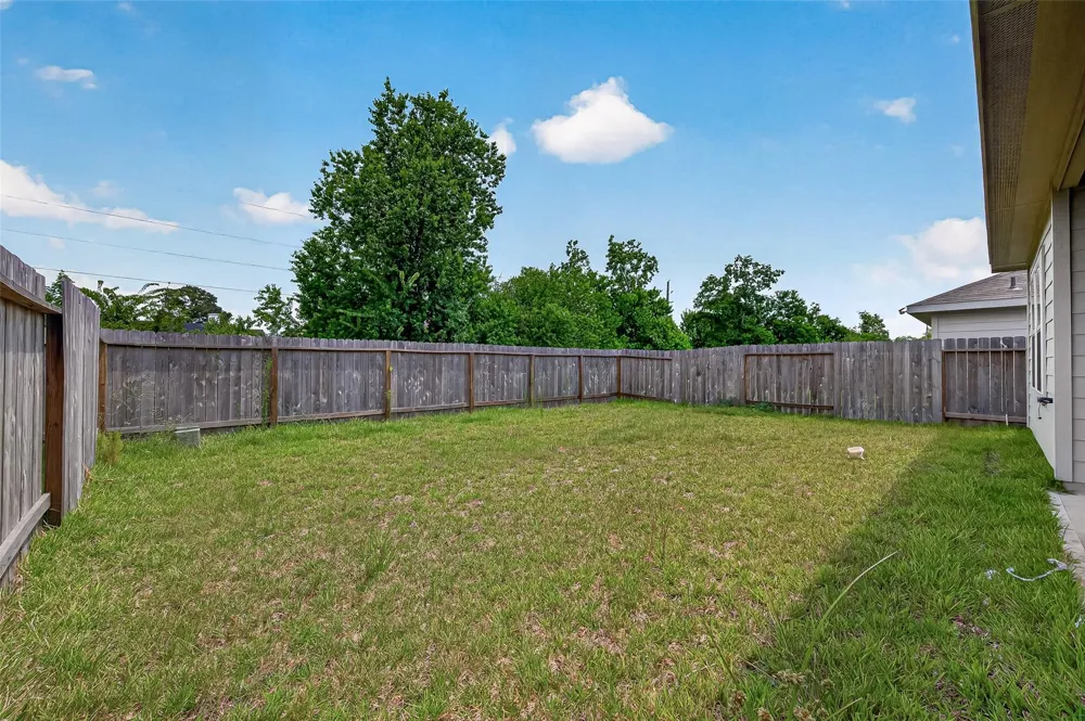 1726 Windstone Ridge Drive Houston, TX 77014