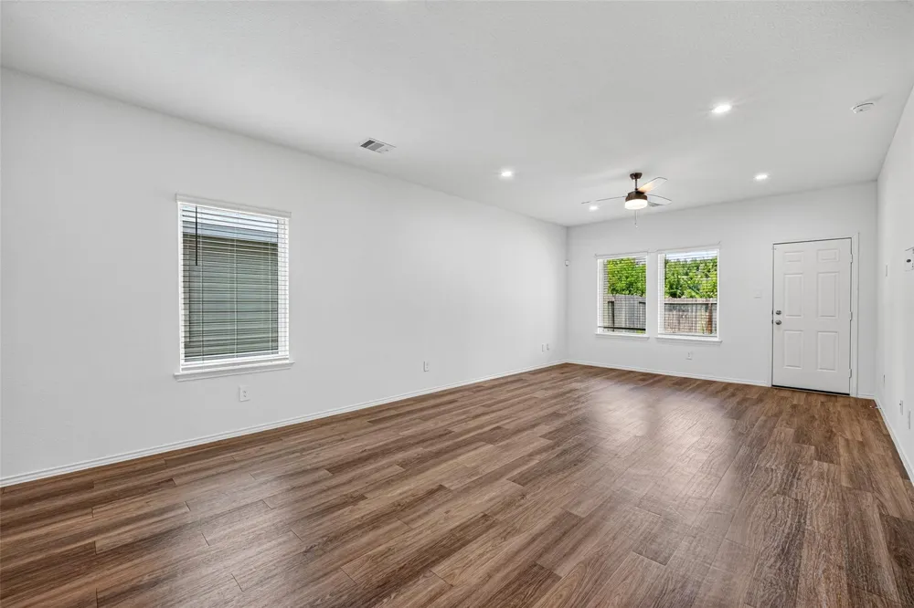 1726 Windstone Ridge Drive Houston, TX 77014