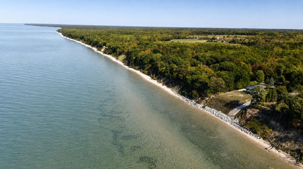 1722 Lake Michigan Drive Fennville, MI 49408