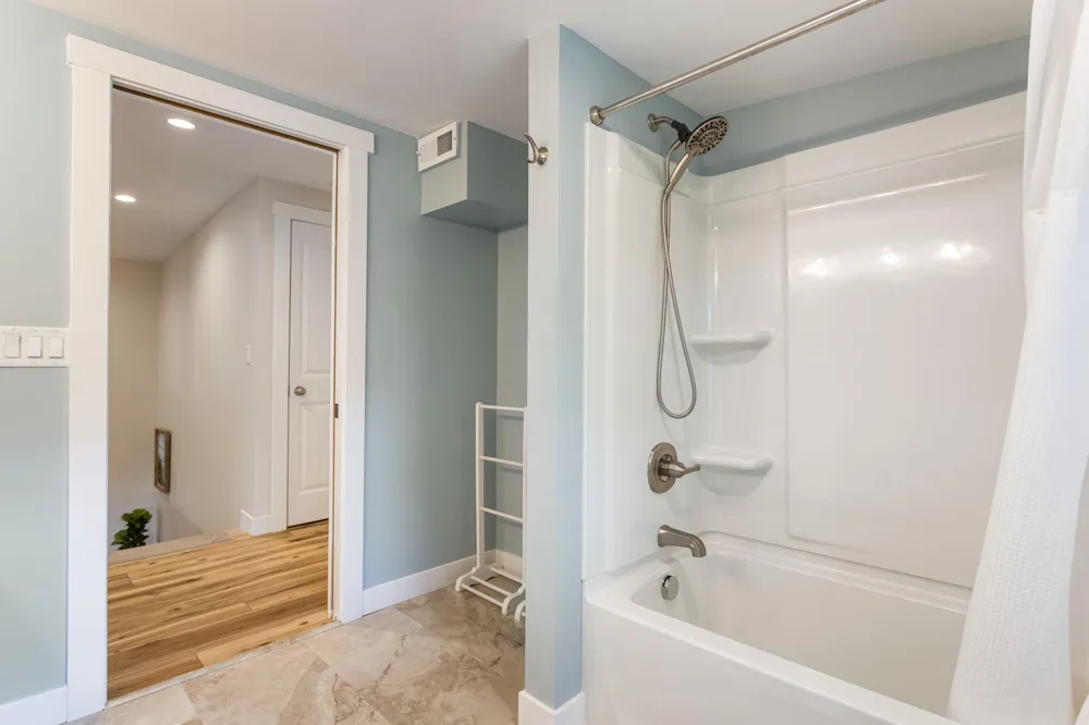 1722 Lake Michigan Drive Fennville, MI 49408