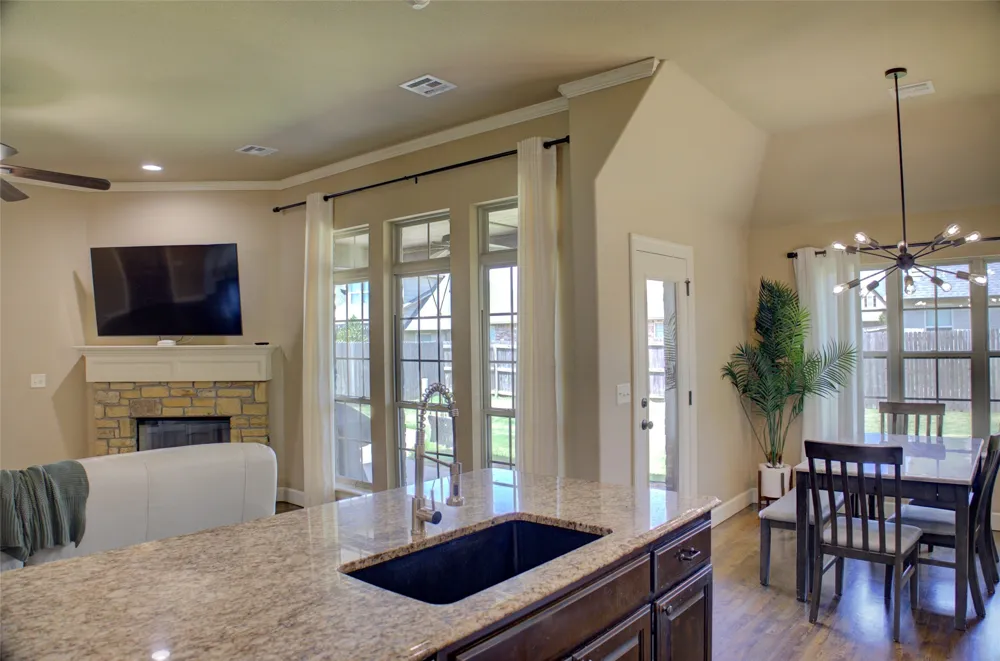 307 W 128th Street S Jenks, OK 74037