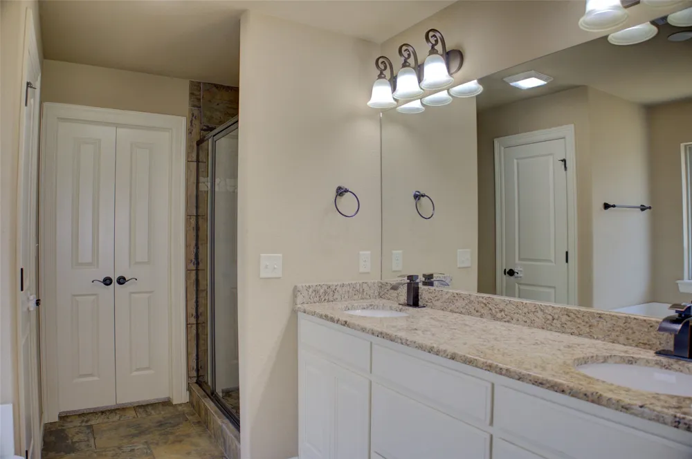 307 W 128th Street S Jenks, OK 74037