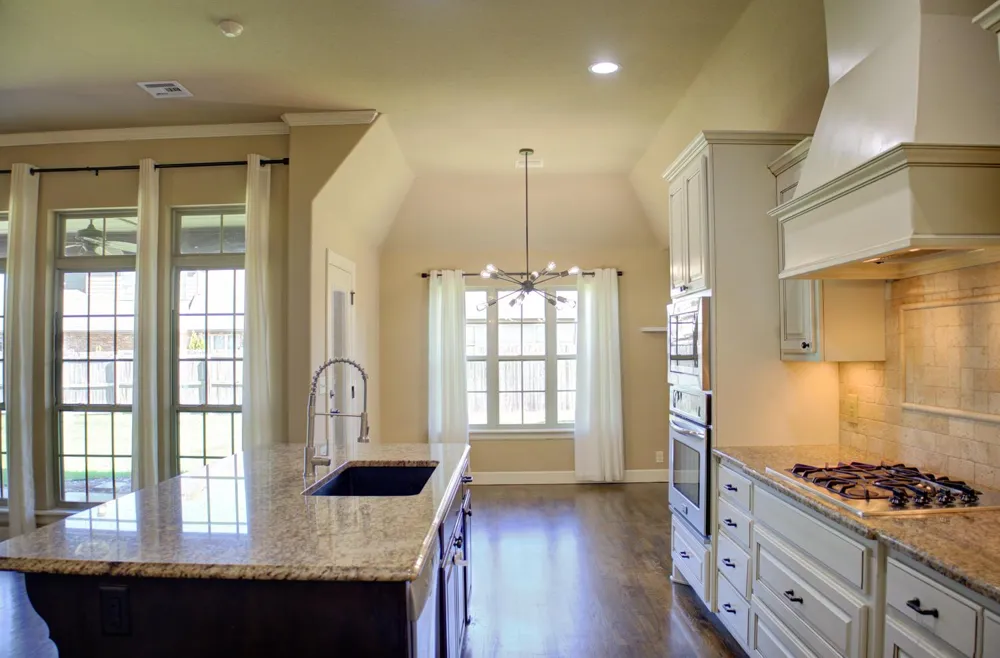 307 W 128th Street S Jenks, OK 74037