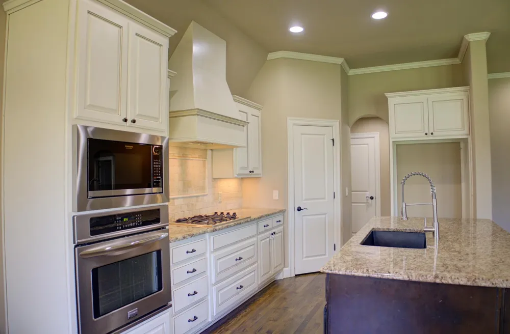 307 W 128th Street S Jenks, OK 74037