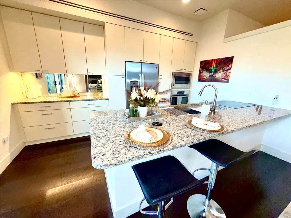 102 S Boulder Avenue #9 Tulsa, OK 74103
