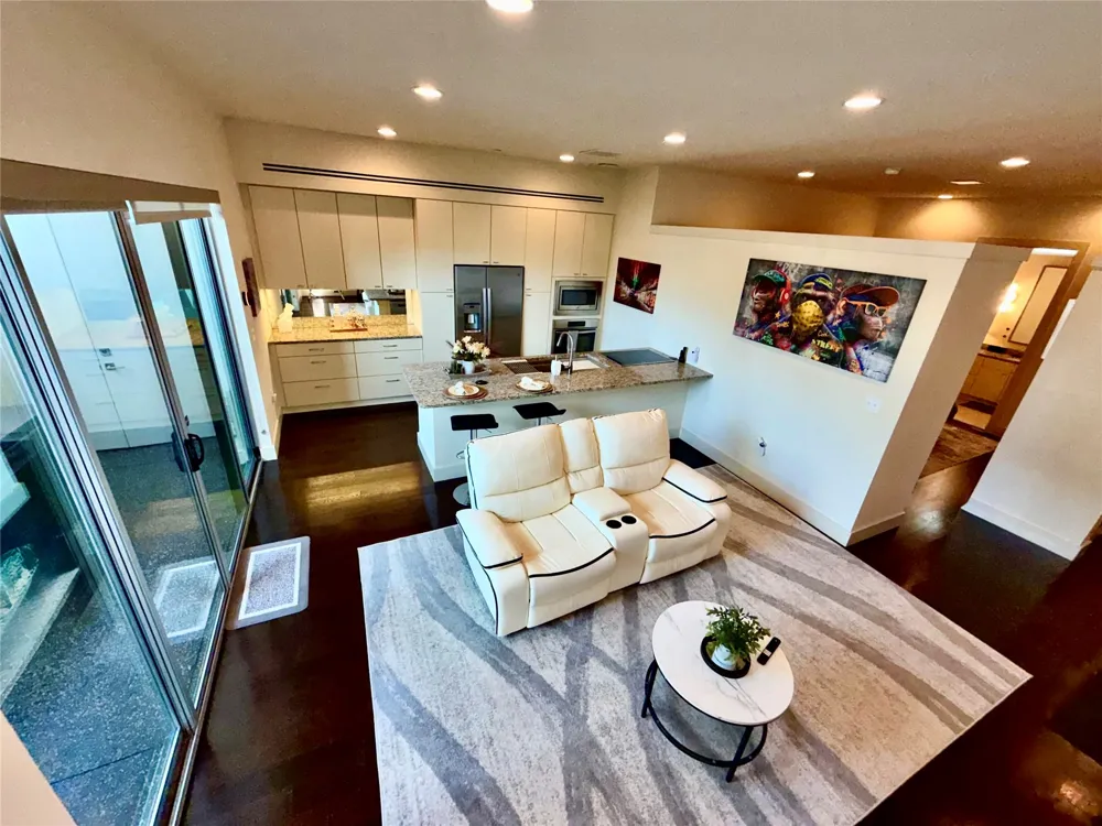 102 S Boulder Avenue #9 Tulsa, OK 74103