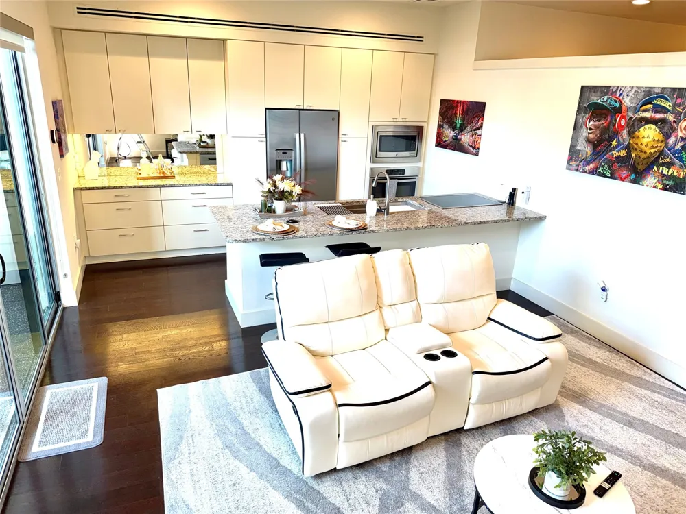 102 S Boulder Avenue #9 Tulsa, OK 74103