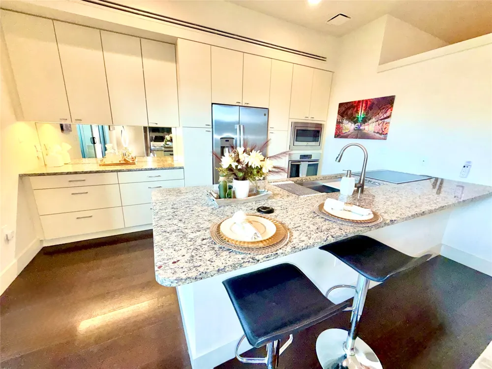 102 S Boulder Avenue #9 Tulsa, OK 74103