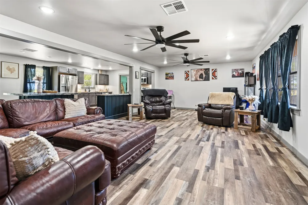 293245 E 1760 ROAD Duncan, OK 73533