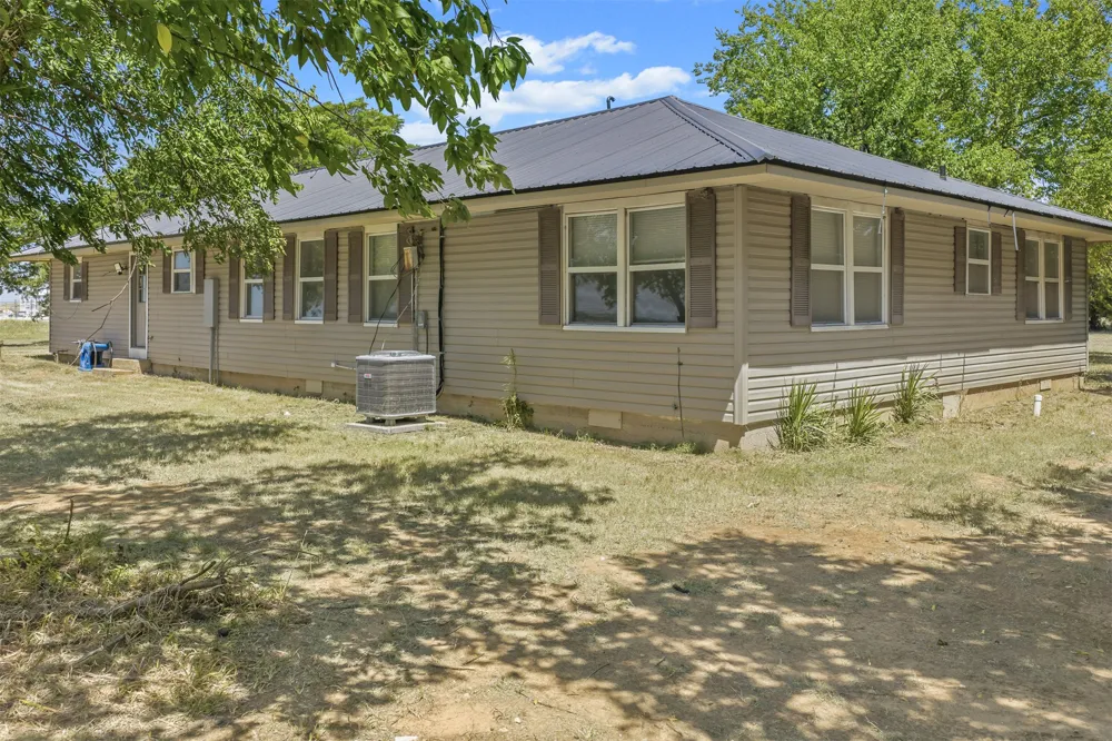 293245 E 1760 ROAD Duncan, OK 73533