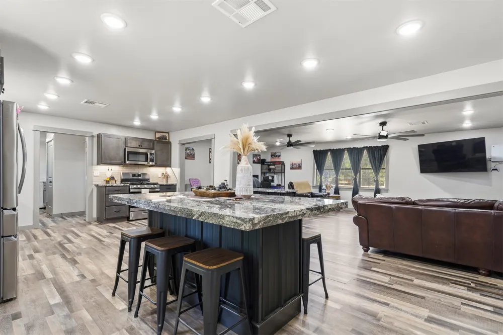 293245 E 1760 ROAD Duncan, OK 73533