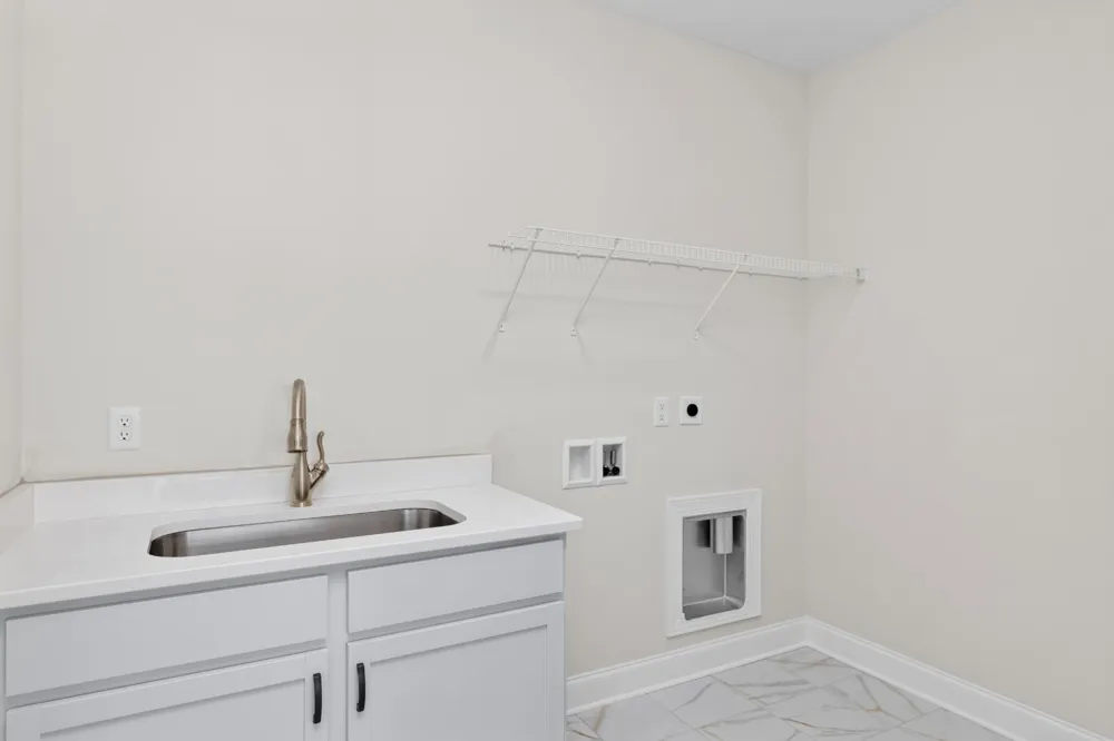 11665 Herons Haven Drive Soddy Daisy, TN 37379