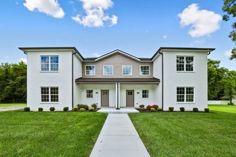 430 Hobbs Ave