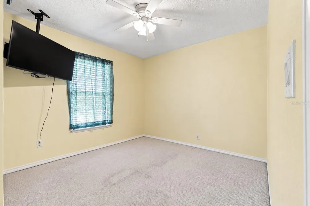 133 REBECCA DRIVE NE Winter Haven, FL 33881