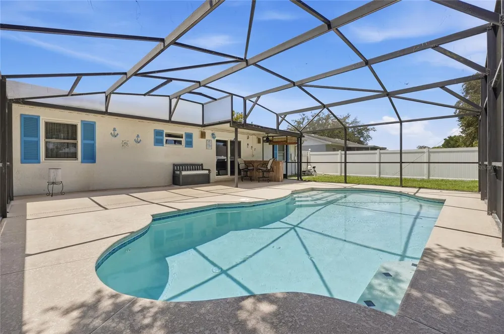 133 REBECCA DRIVE NE Winter Haven, FL 33881