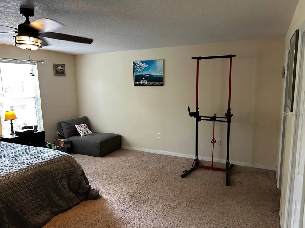 5085 KINGSCREST LANE Oviedo, FL 32765