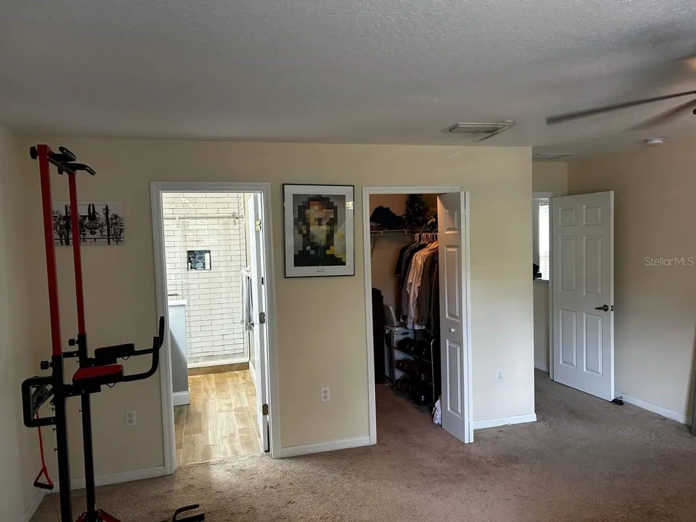 5085 KINGSCREST LANE Oviedo, FL 32765