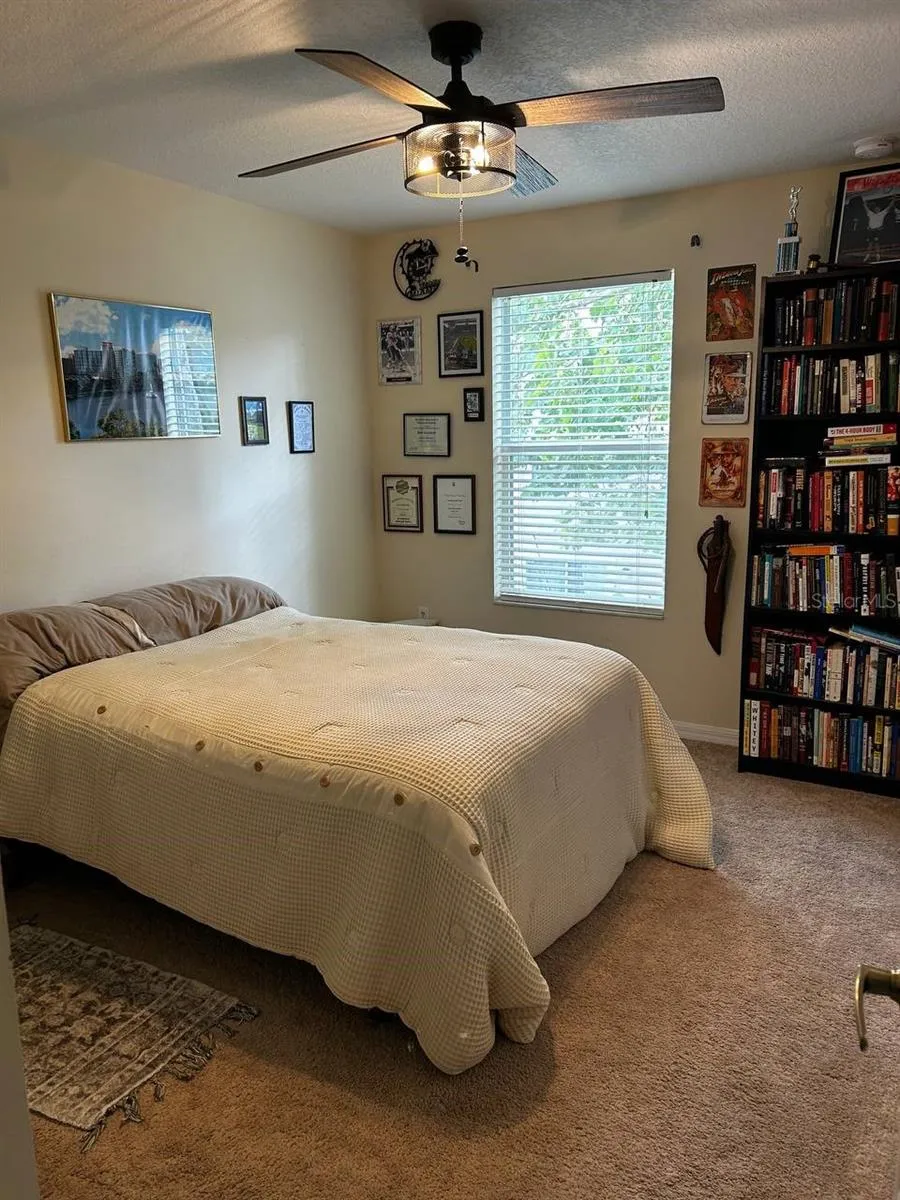 5085 KINGSCREST LANE Oviedo, FL 32765