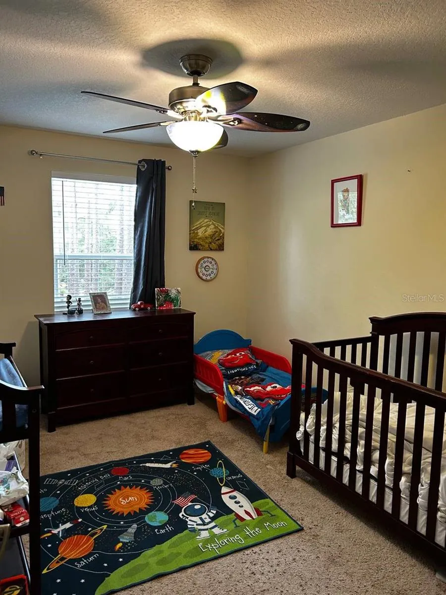 5085 KINGSCREST LANE Oviedo, FL 32765