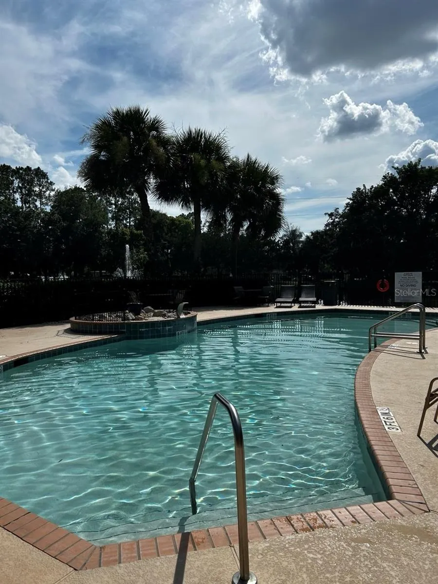 5085 KINGSCREST LANE Oviedo, FL 32765