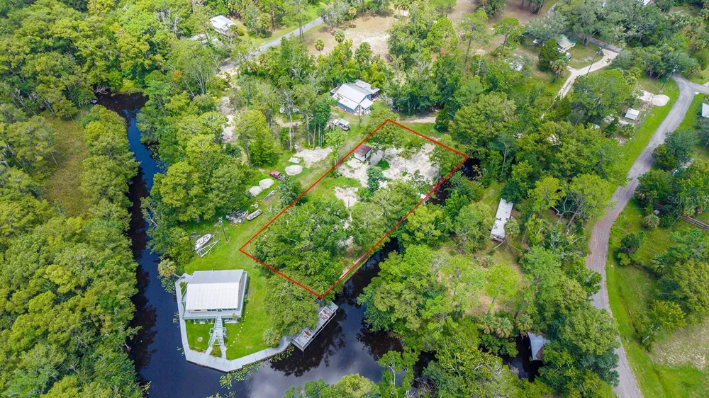 000 SE 376TH STREET Suwannee, FL 32692