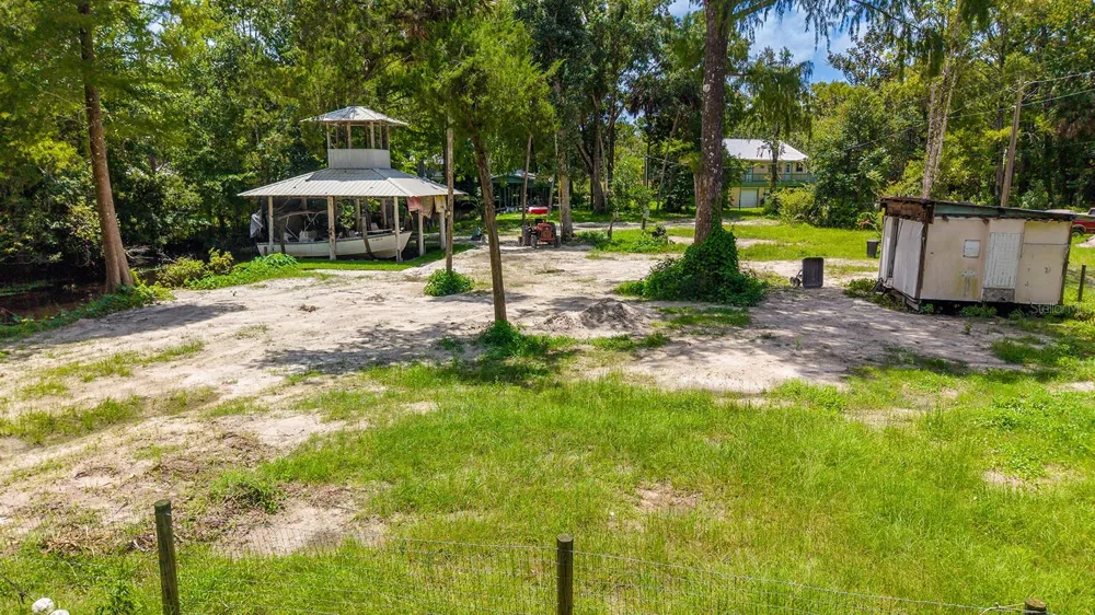 000 SE 376TH STREET Suwannee, FL 32692