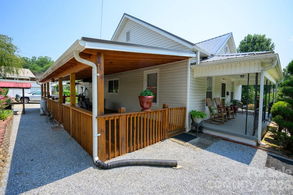 580 Baldwin Avenue Marion, NC 28752