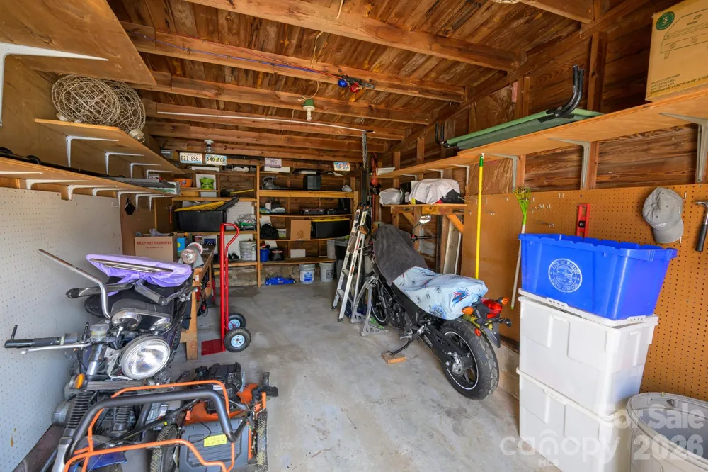 580 Baldwin Avenue Marion, NC 28752
