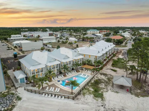 272 Dockside Drive