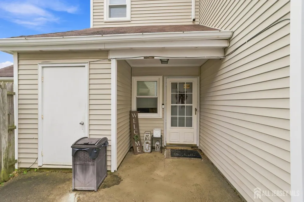 8 Cooper Court Freehold, NJ 07728