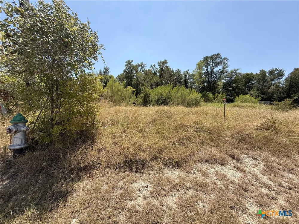 412 E Avenue H Belton, TX 76513