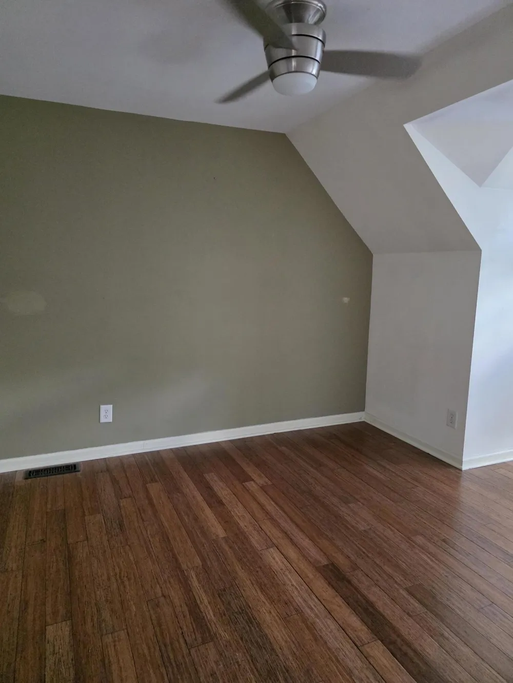1443 16th Street Detroit, MI 48216