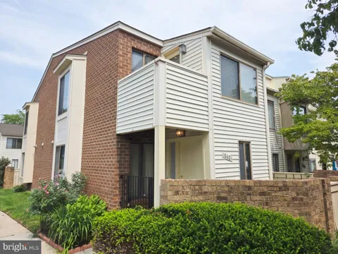 18621 NATHANS PLACE