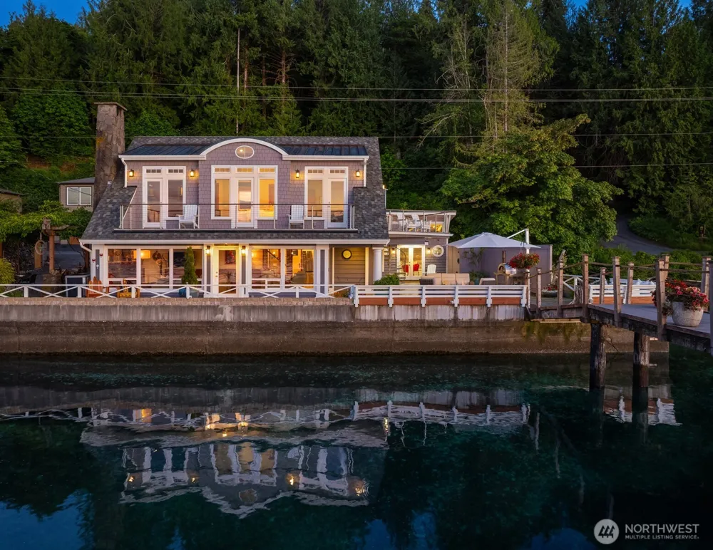 7611 E SR 106 Union, WA 98592