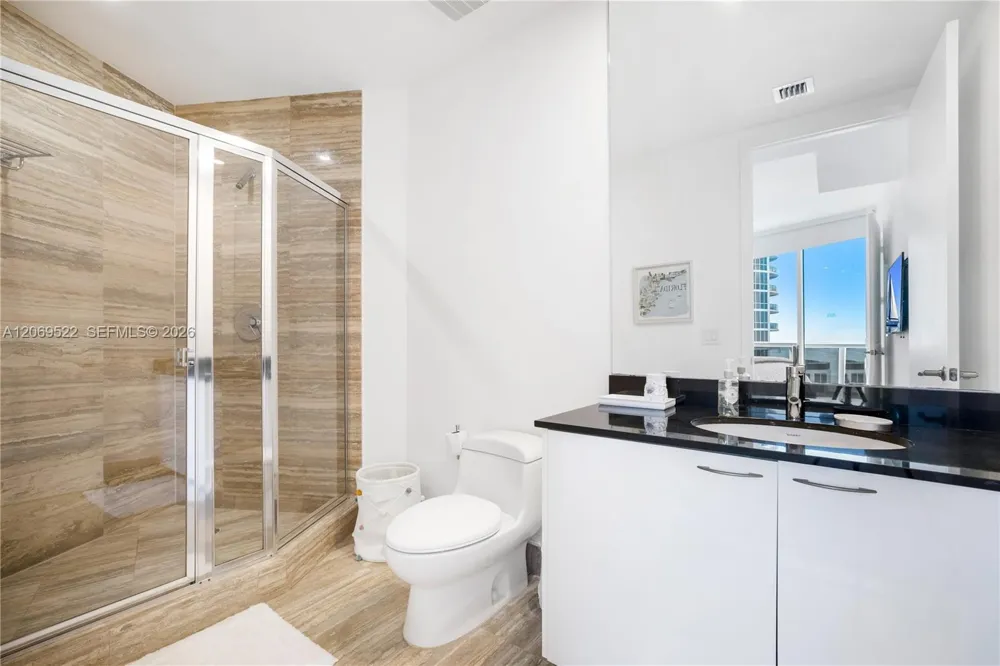15901 Collins Ave #707 Sunny Isles Beach, FL 33160