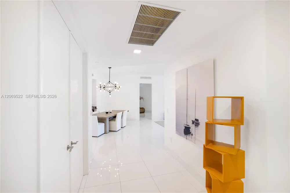 15901 Collins Ave #707 Sunny Isles Beach, FL 33160