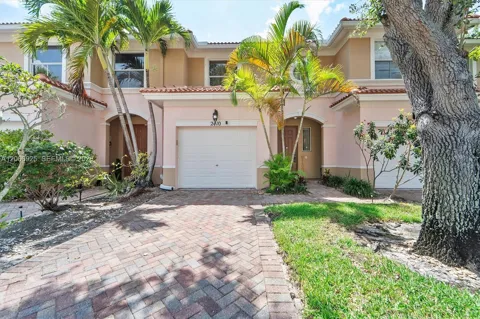 2410 Seminole Palms Dr