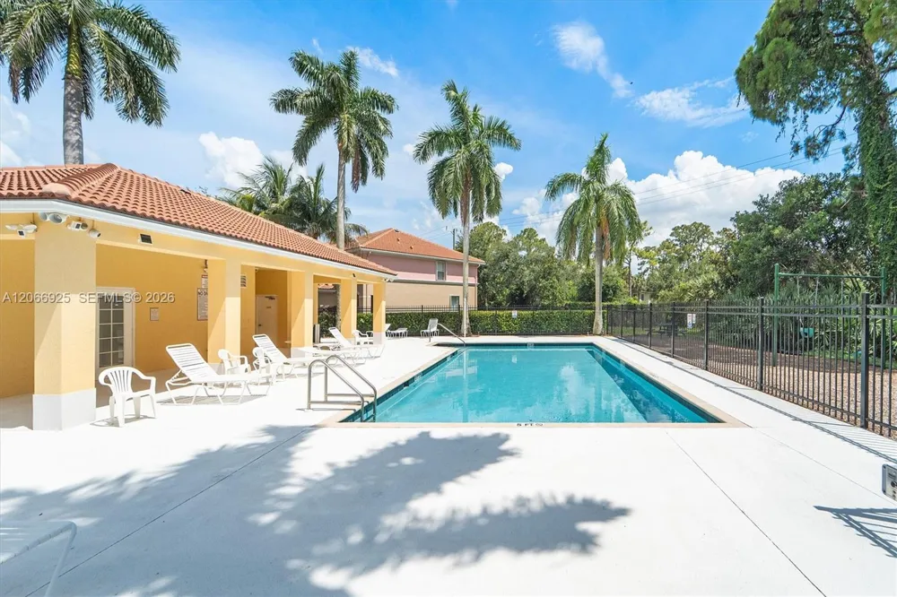 2410 Seminole Palms Dr Green Acres, FL 33463
