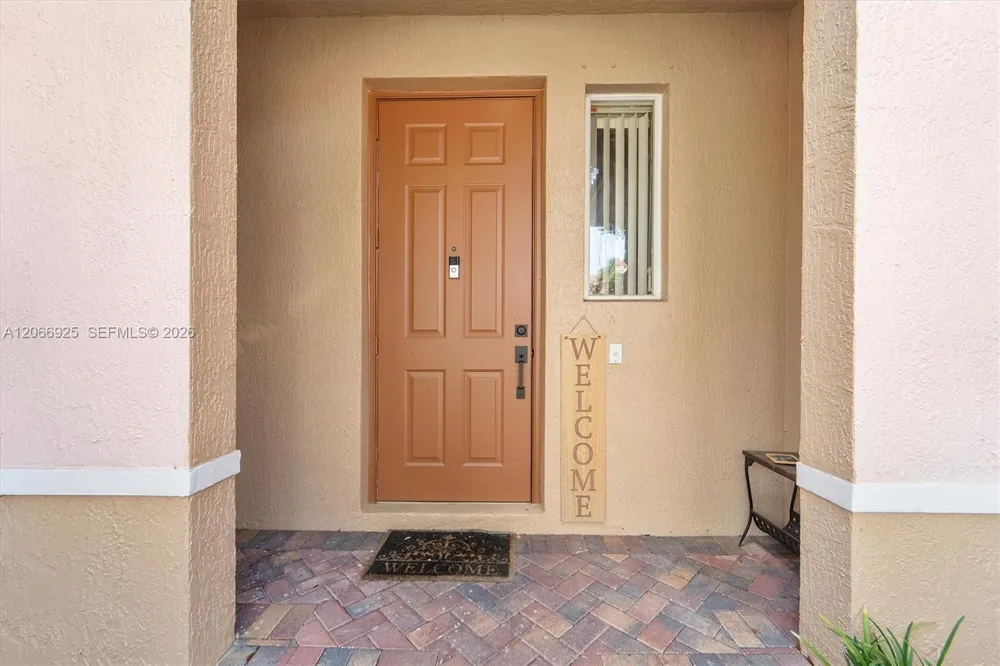 2410 Seminole Palms Dr Green Acres, FL 33463