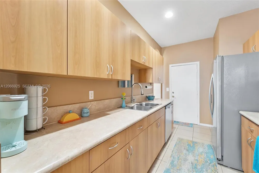2410 Seminole Palms Dr Green Acres, FL 33463