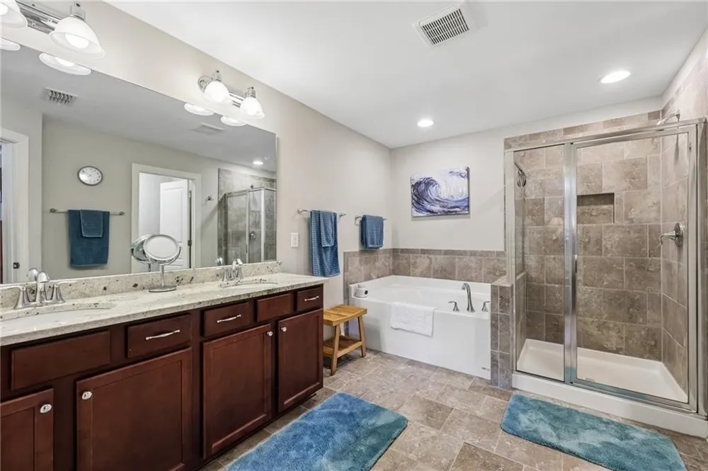 8630 Gladden Lane Suwanee, GA 30024
