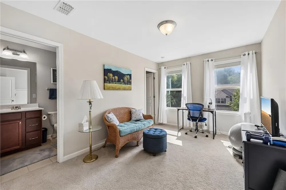 8630 Gladden Lane Suwanee, GA 30024