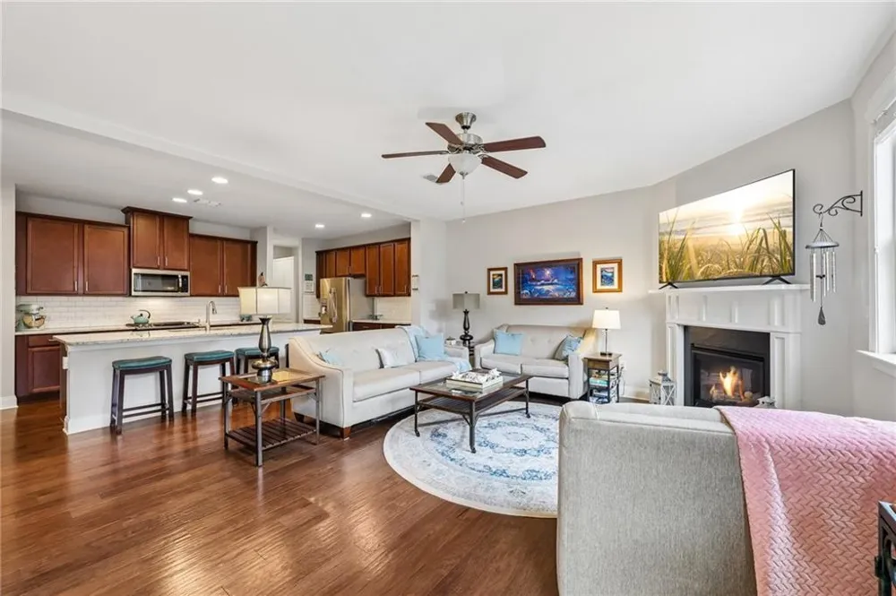 8630 Gladden Lane Suwanee, GA 30024