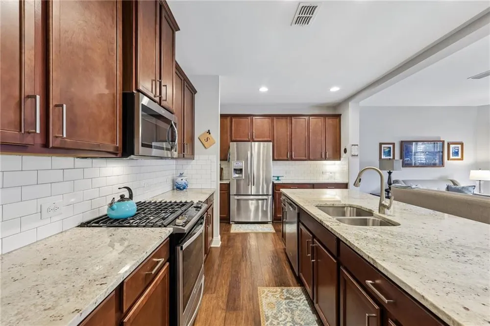 8630 Gladden Lane Suwanee, GA 30024