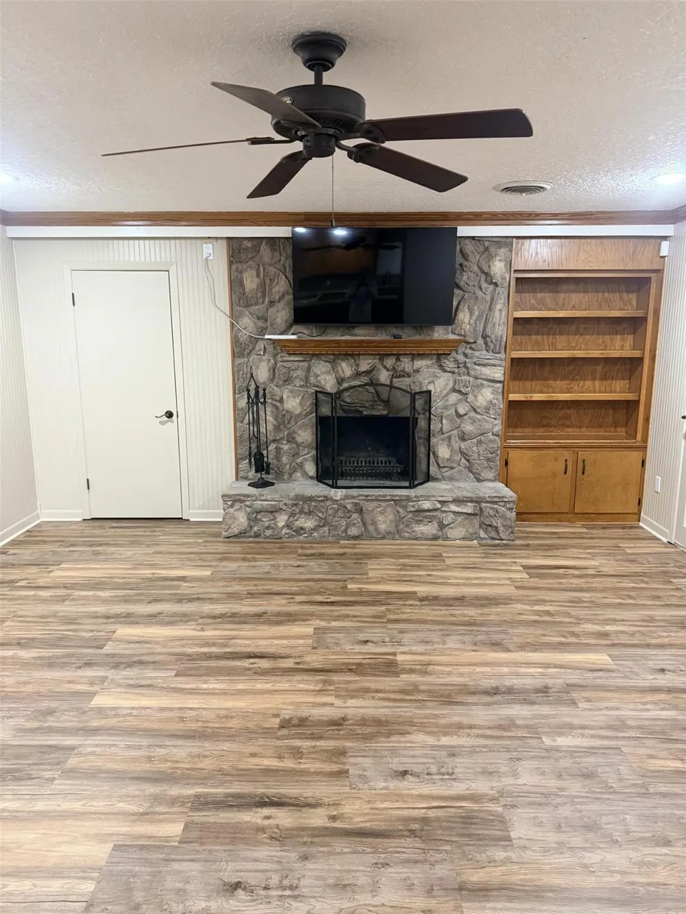 2509 Hutchins Lane El Campo, TX 77437