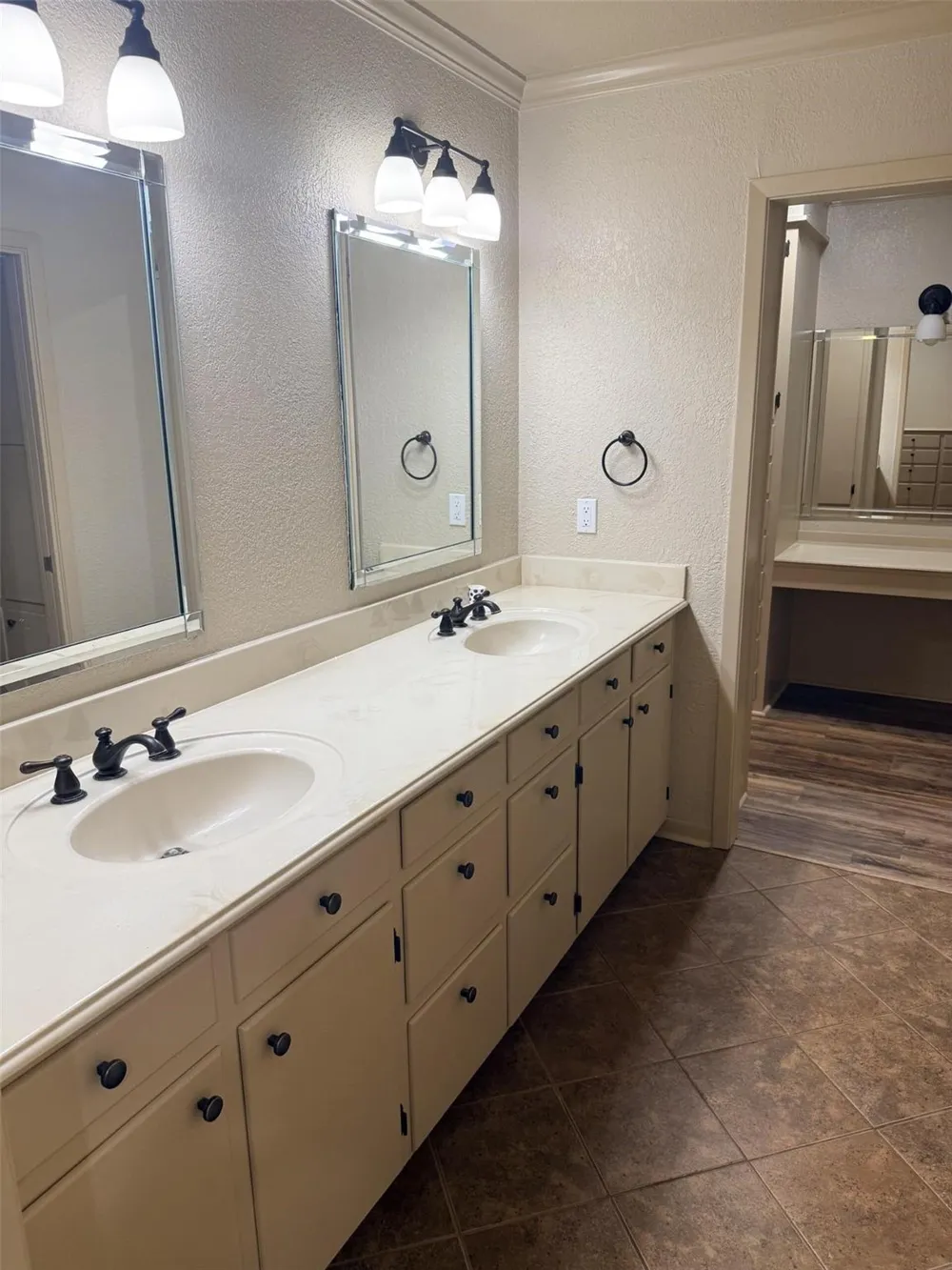 2509 Hutchins Lane El Campo, TX 77437