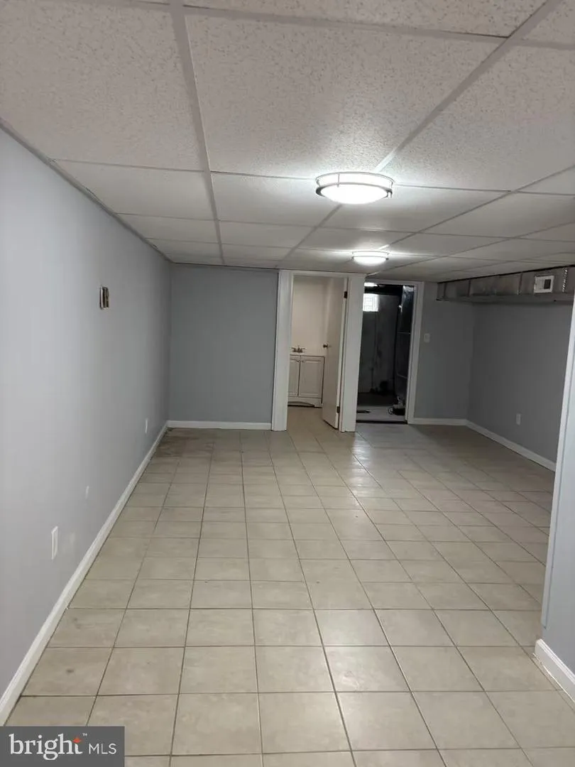 5904 ALMA STREET Philadelphia, PA 19149